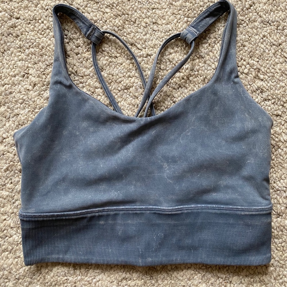 Lululemon sports bra